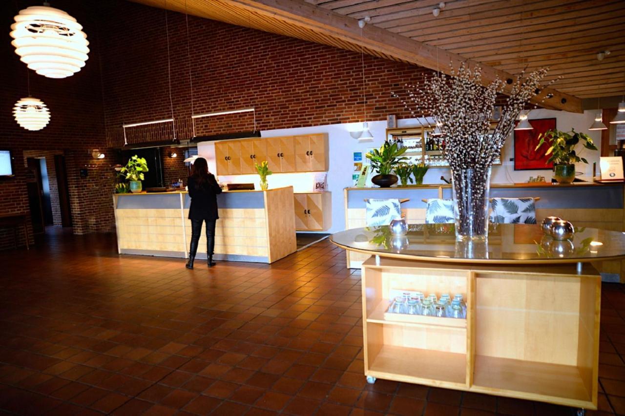 Bymose Hegn Hotel & Kursuscenter Helsinge Екстериор снимка
